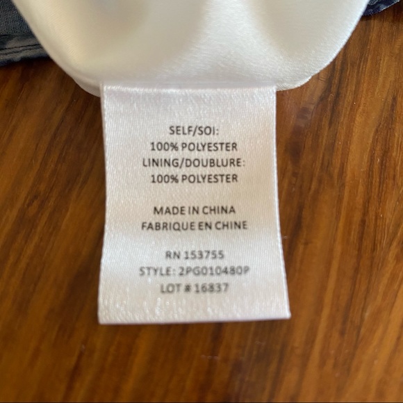 💙HAUTE HIPPIE, XS , Ribbon tie top.NWT !  GORGEOUS TOP !🌷Sultry, yet classy 💙 - Picture 14 of 16